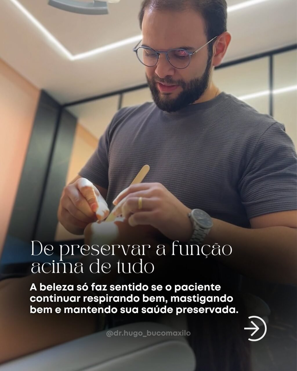 Instagram post from dr.hugo_bucomaxilo. This post is in position 1.